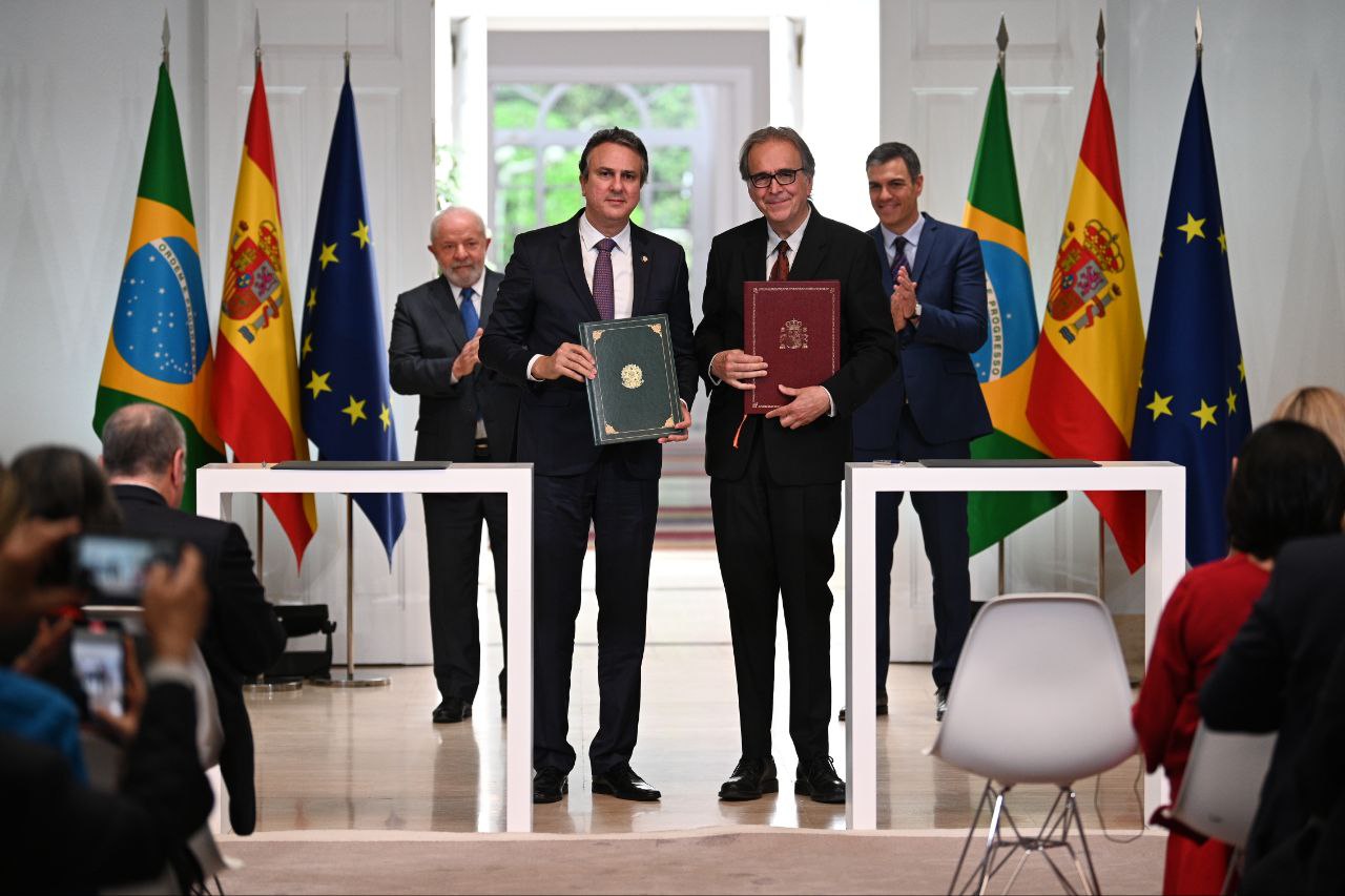 En este momento estás viendo Pedro Sánchez: “España celebra la vuelta de Brasil a la escena internacional, como un socio clave para afrontar los desafíos globales.”